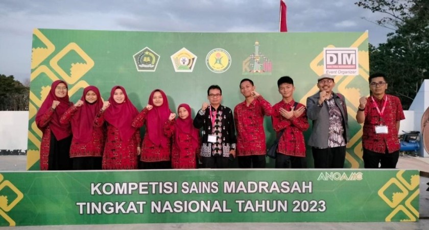 Aleena Jasmine Meraih Prestasi Gemilang dalam Lomba KSM IPA Terintegrasi